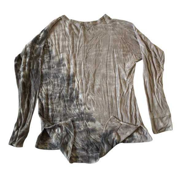 River + Sky Gray Tie-Dye Sweatshirt - Picture 2 of 5